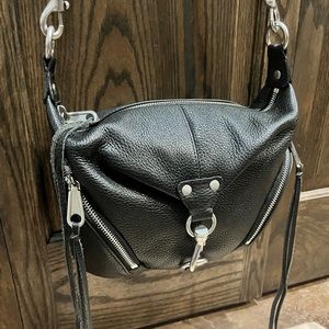 Rebecca Minkoff Julian Small Handbag 👜 😍 Brand NEW style! WT. Retails $298